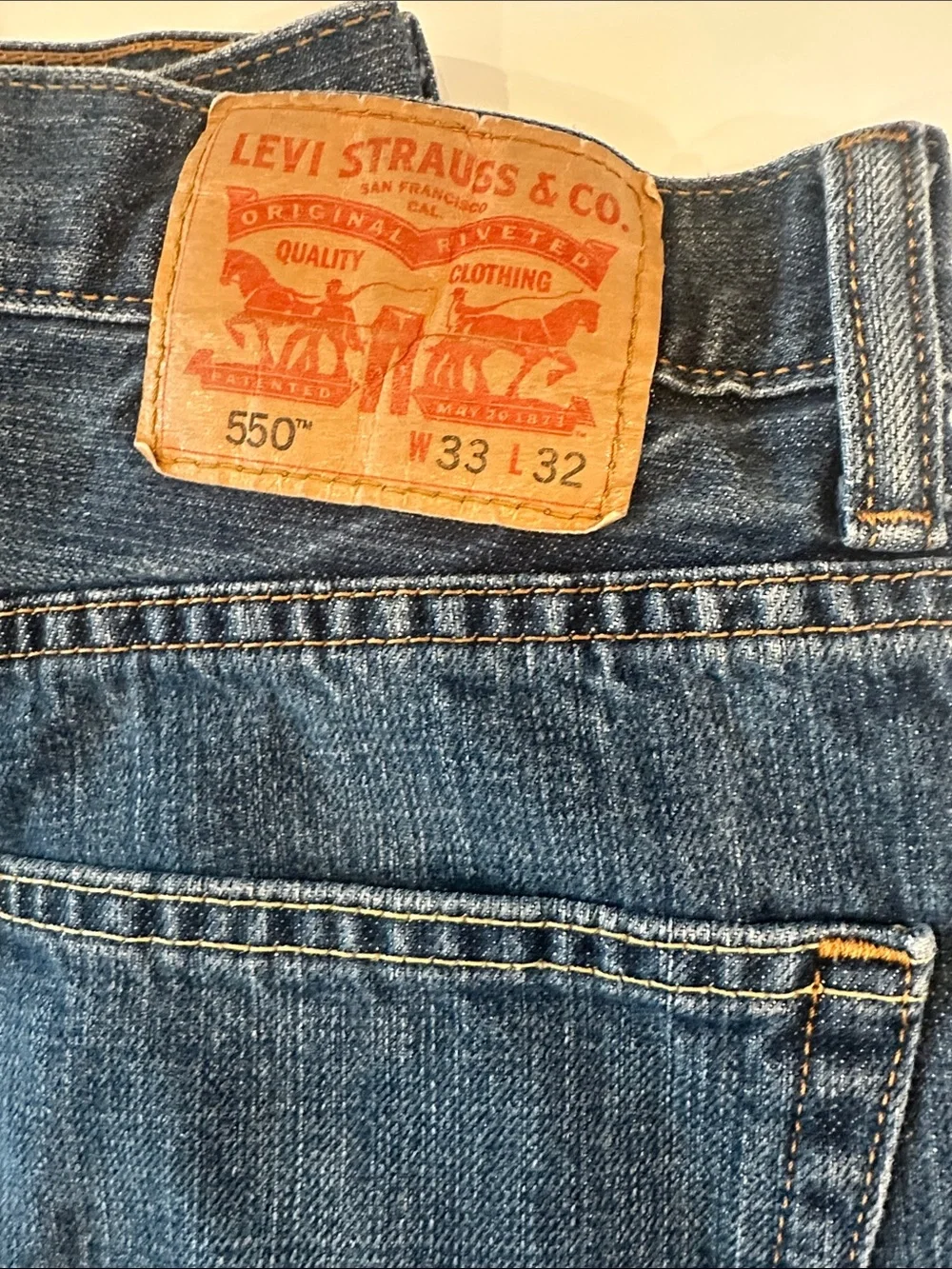 Levi’s 550 Relaxed Fit Blue Denim Jeans - Casual Everyday Comfort